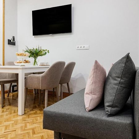 Centrico Apartamento En Puerta Del Sol - Atocha Madrid Exterior foto
